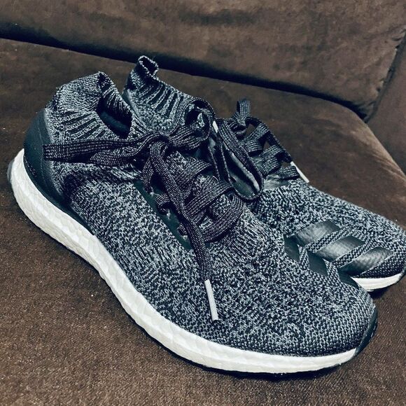 Mint Cond. Womens Adidas Ultraboost Uncaged Black 9 US 41 1/3 EUR Running Shoes - Picture 1 of 10